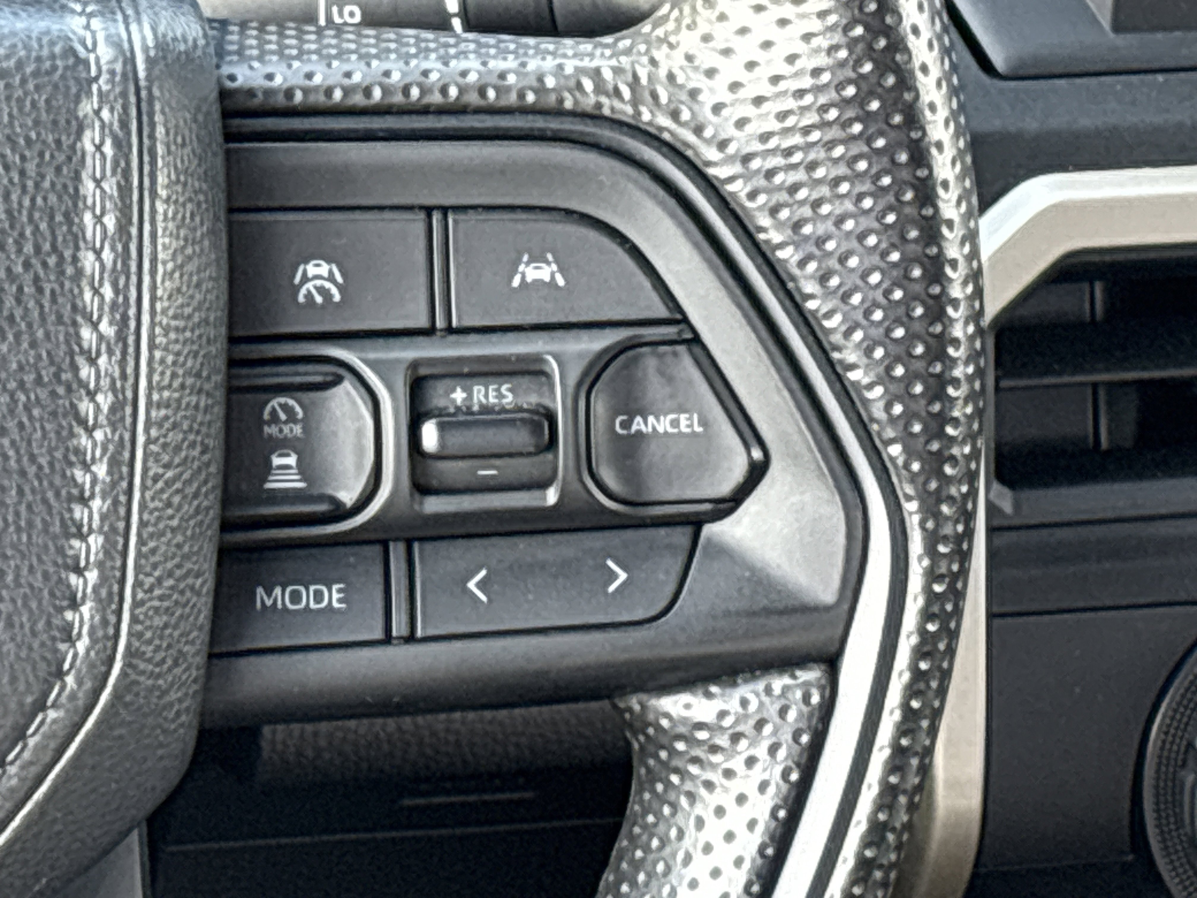 Used 2024 Toyota Tacoma SR image 18