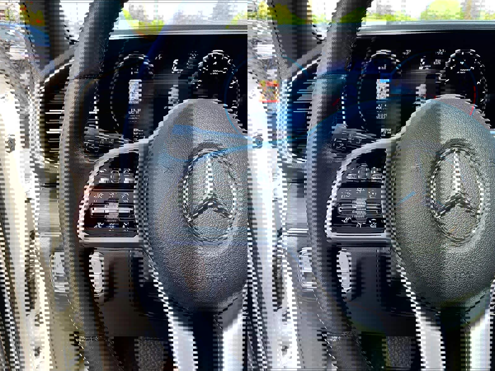 Used 2022 Mercedes-Benz GLE 350 image 20