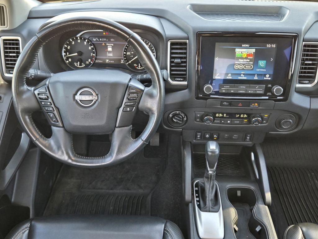 Used 2023 Nissan Frontier SV w/ SV Premium Package image 25