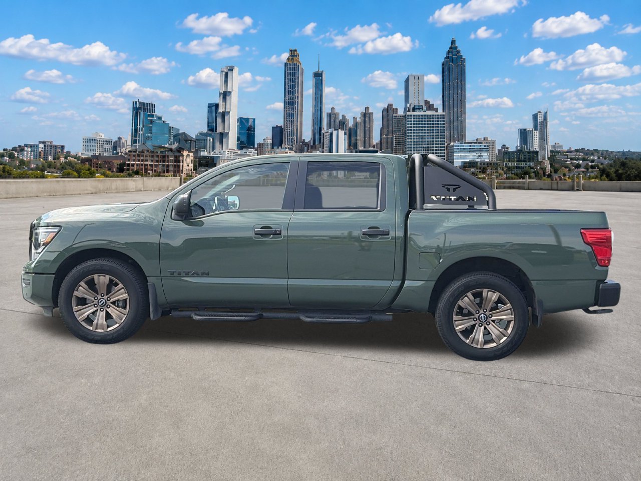 Certified 2024 Nissan Titan SV w/ SV Bronze Edition Package RWD image 2