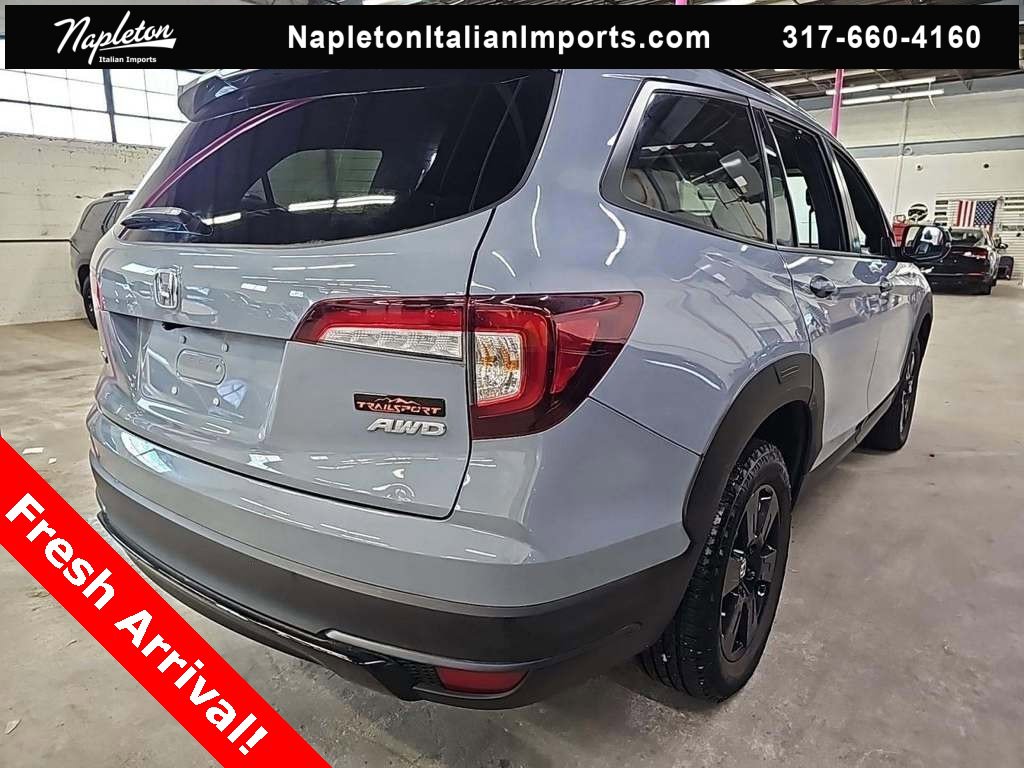 Used 2022 Honda Pilot TrailSport image 2