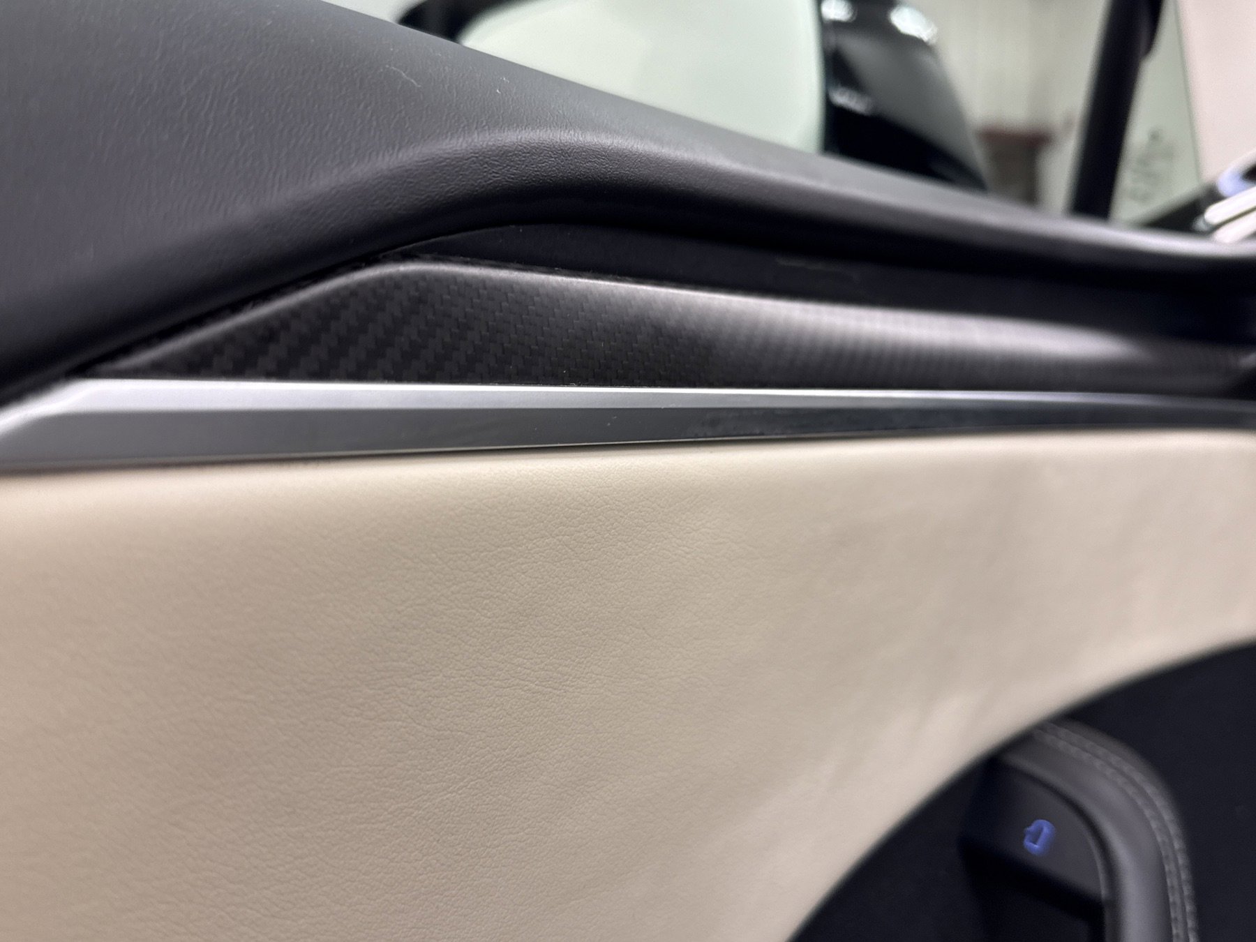 Used 2025 Tesla Model S Plaid image 5