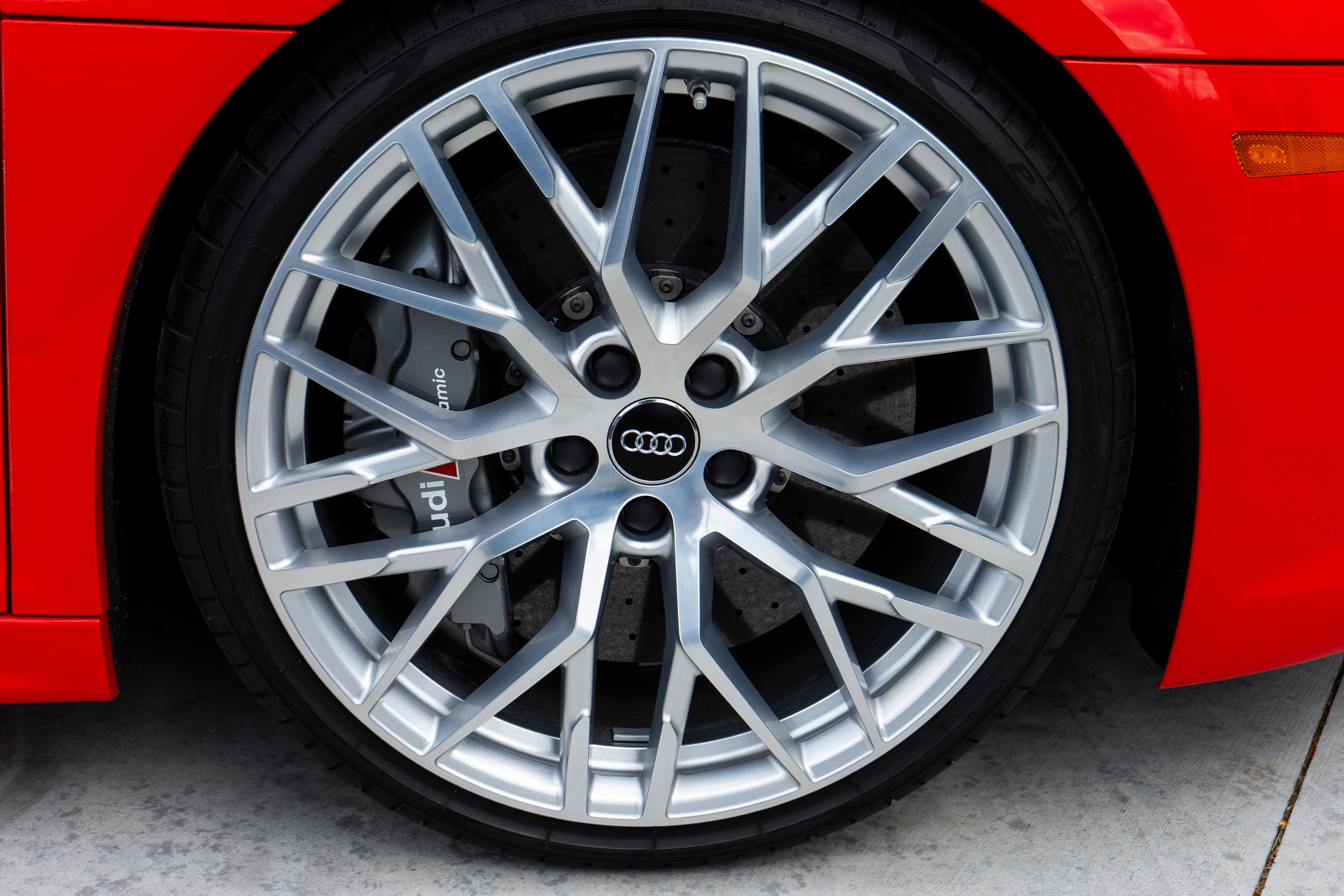 Used 2017 Audi R8 V10 image 65