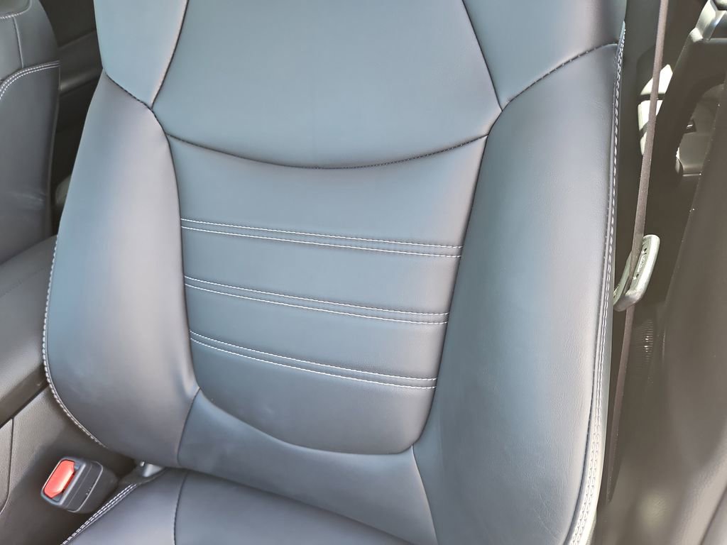 Used 2024 Toyota RAV4 XLE Premium image 17