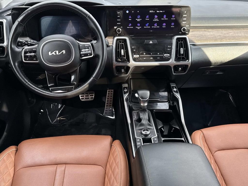 Used 2023 Kia Sorento SX Prestige AWD/4WD image 3