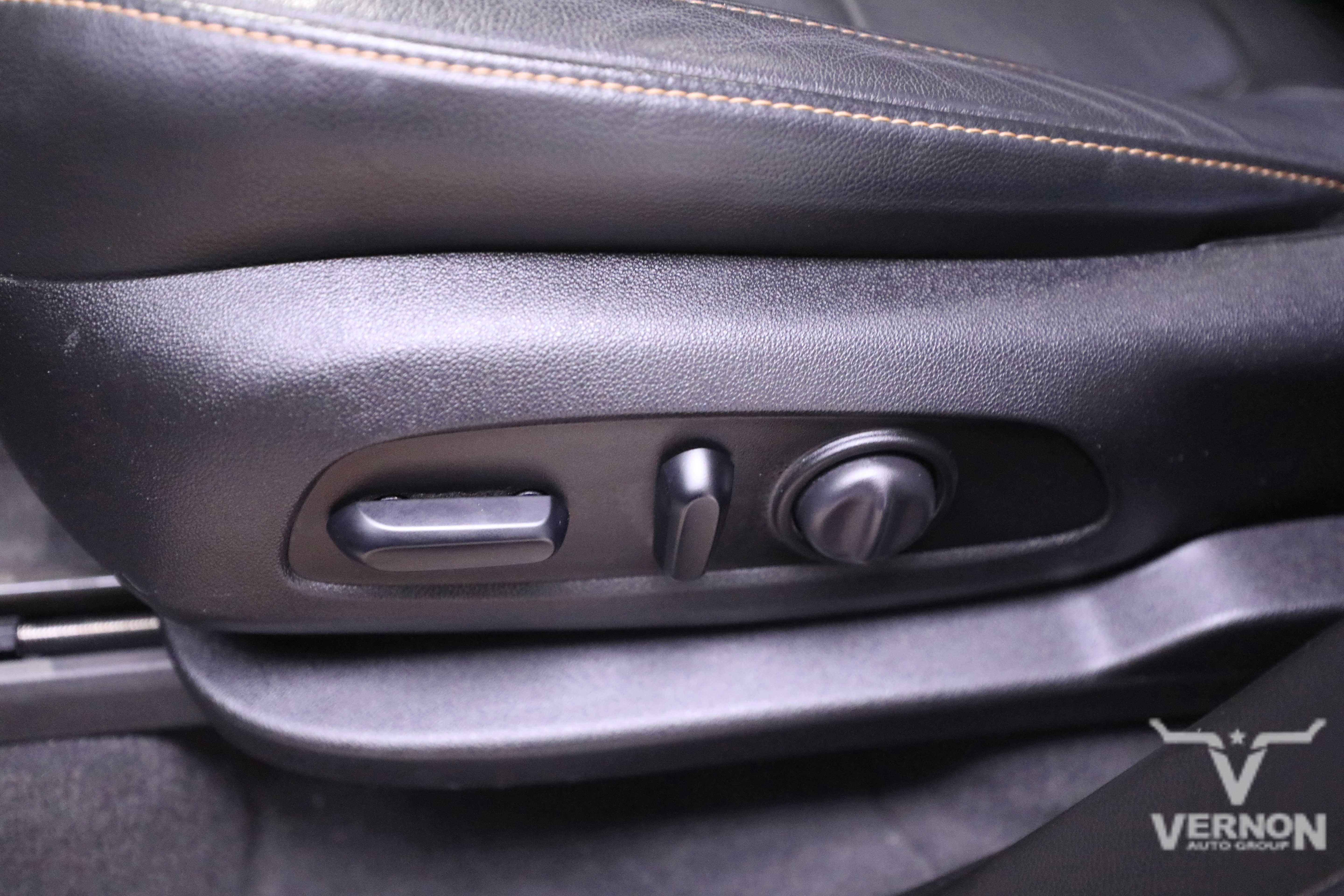 Used 2019 Chevrolet Traverse RS image 15