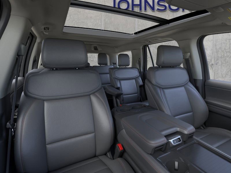 New 2025 Ford Expedition Active image 10