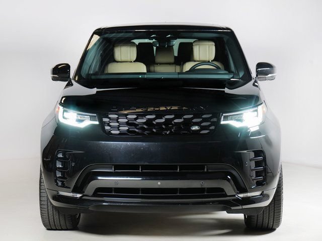 Certified 2025 Land Rover Discovery Dynamic SE AWD/4WD image 8