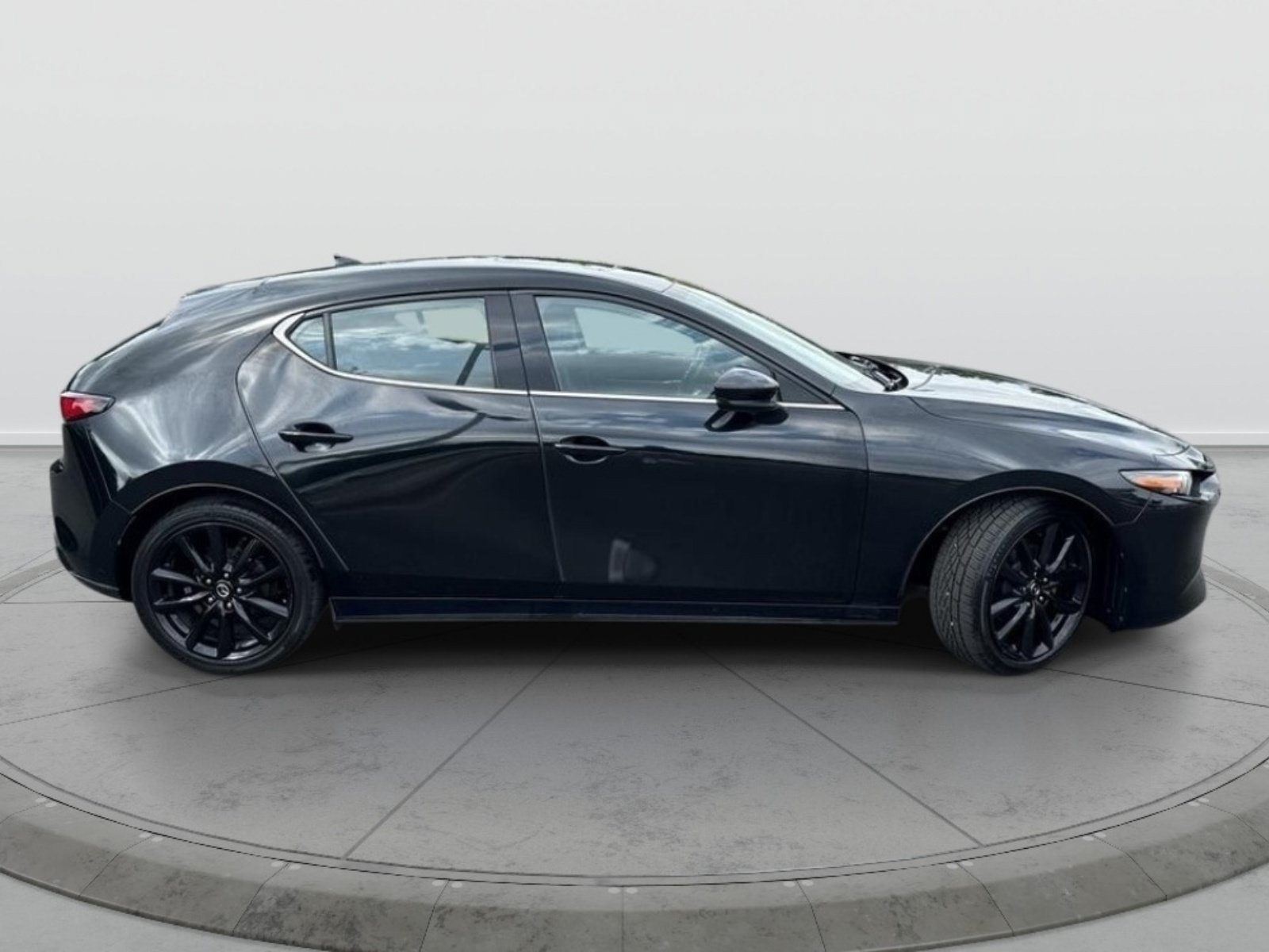 Used 2019 MAZDA MAZDA3 AWD Hatchback w/ Premium Pkg image 8