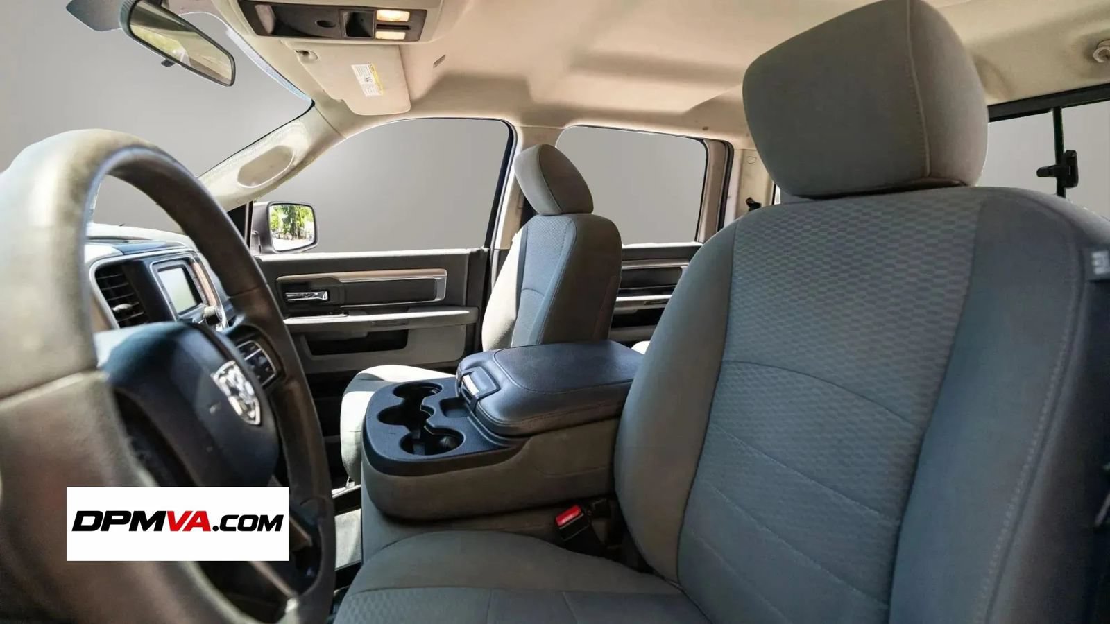 Used 2019 RAM 1500 Classic SLT w/ Protection Group AWD/4WD image 30