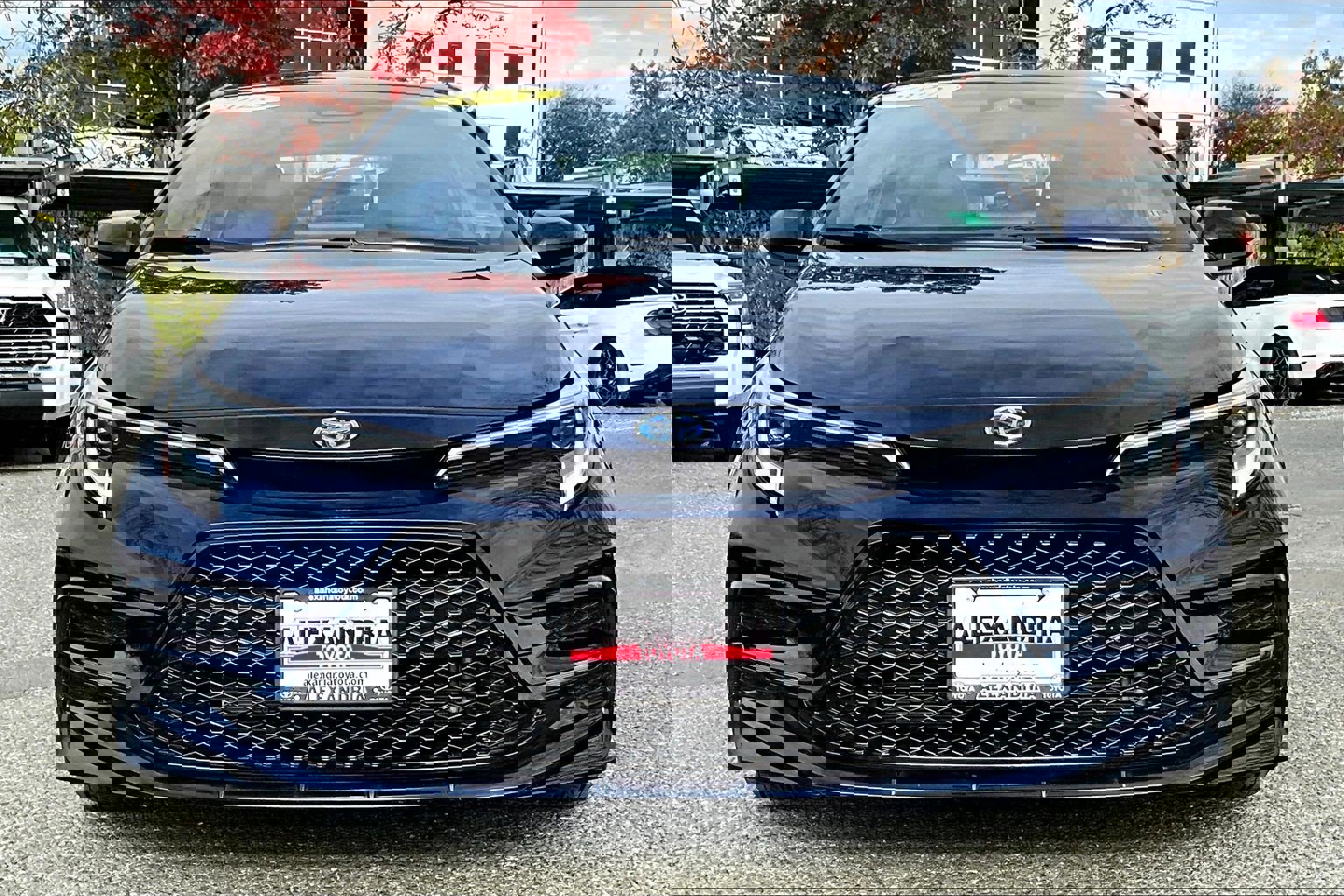 Used 2025 Toyota Corolla SE image 3