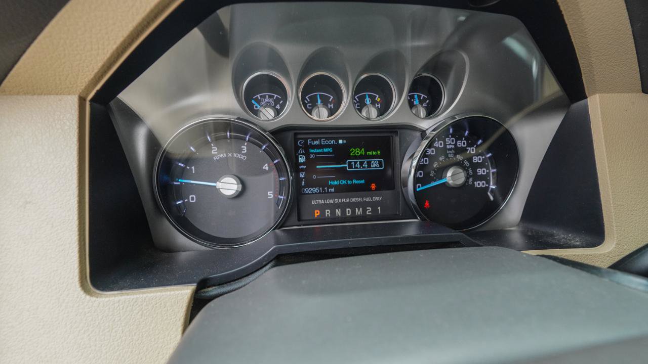 Used 2015 Ford F350 Lariat w/ Lariat Ultimate Package AWD/4WD image 29
