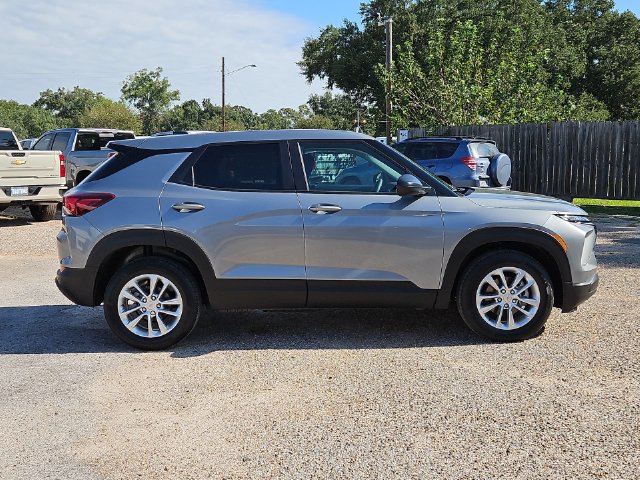 New 2026 Chevrolet TrailBlazer LS w/ LS Convenience Package FWD image 43