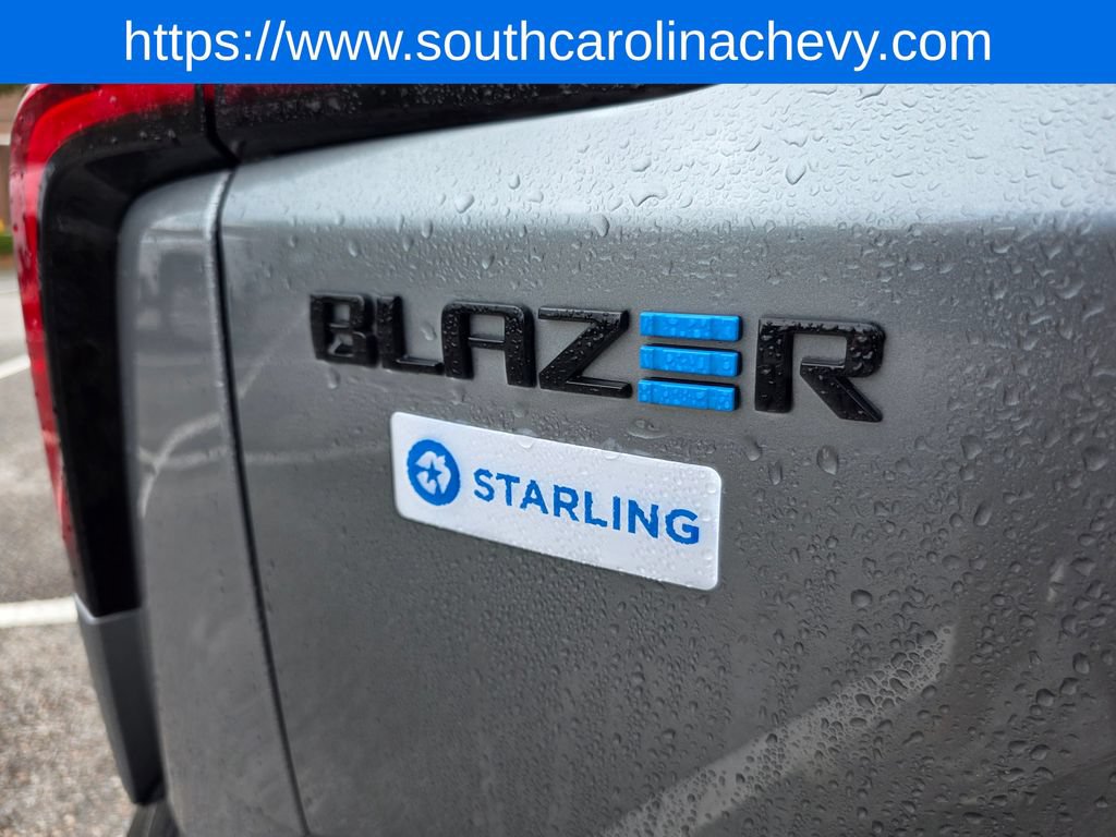 Used 2025 Chevrolet Blazer EV RS AWD/4WD image 35