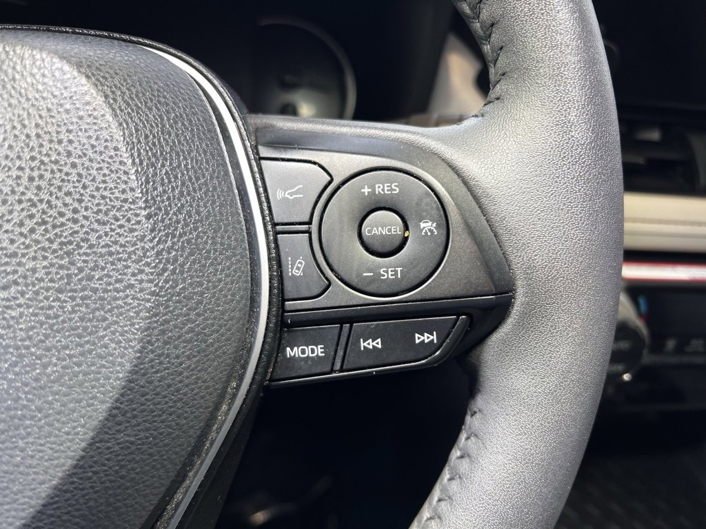 Used 2024 Toyota RAV4 XLE image 25