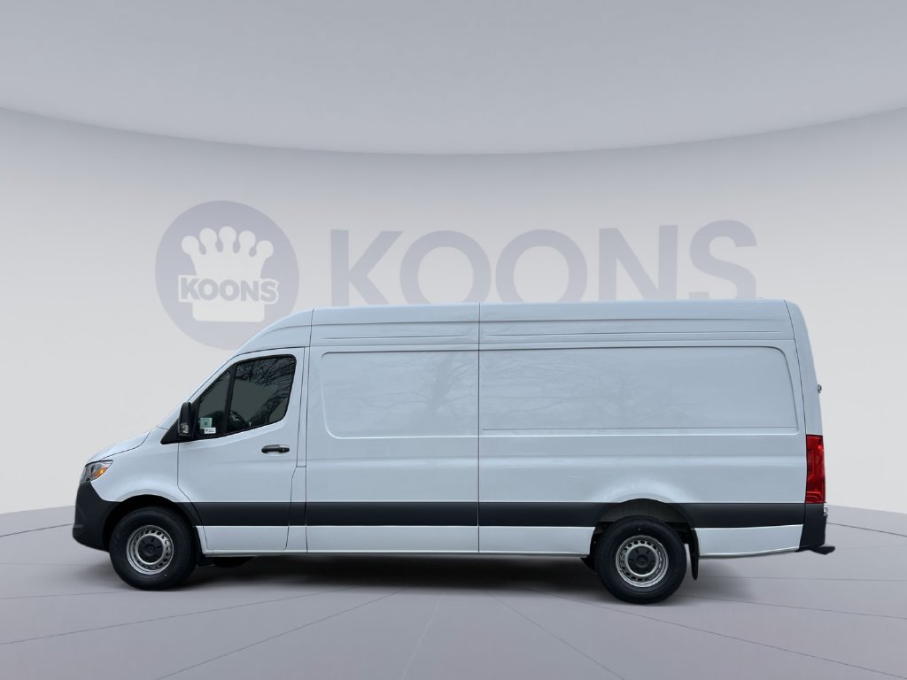 Used 2026 Mercedes-Benz Sprinter 2500 image 2