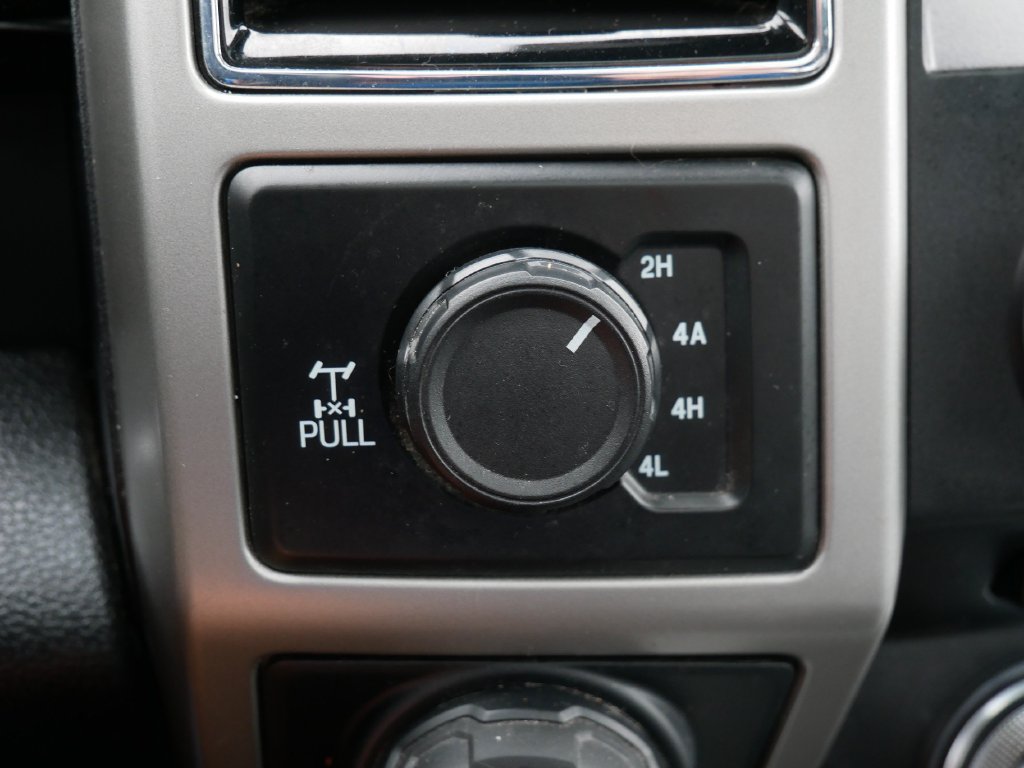 Certified 2018 Ford F150 Lariat w/ Equipment Group 502A Luxury AWD/4WD image 28