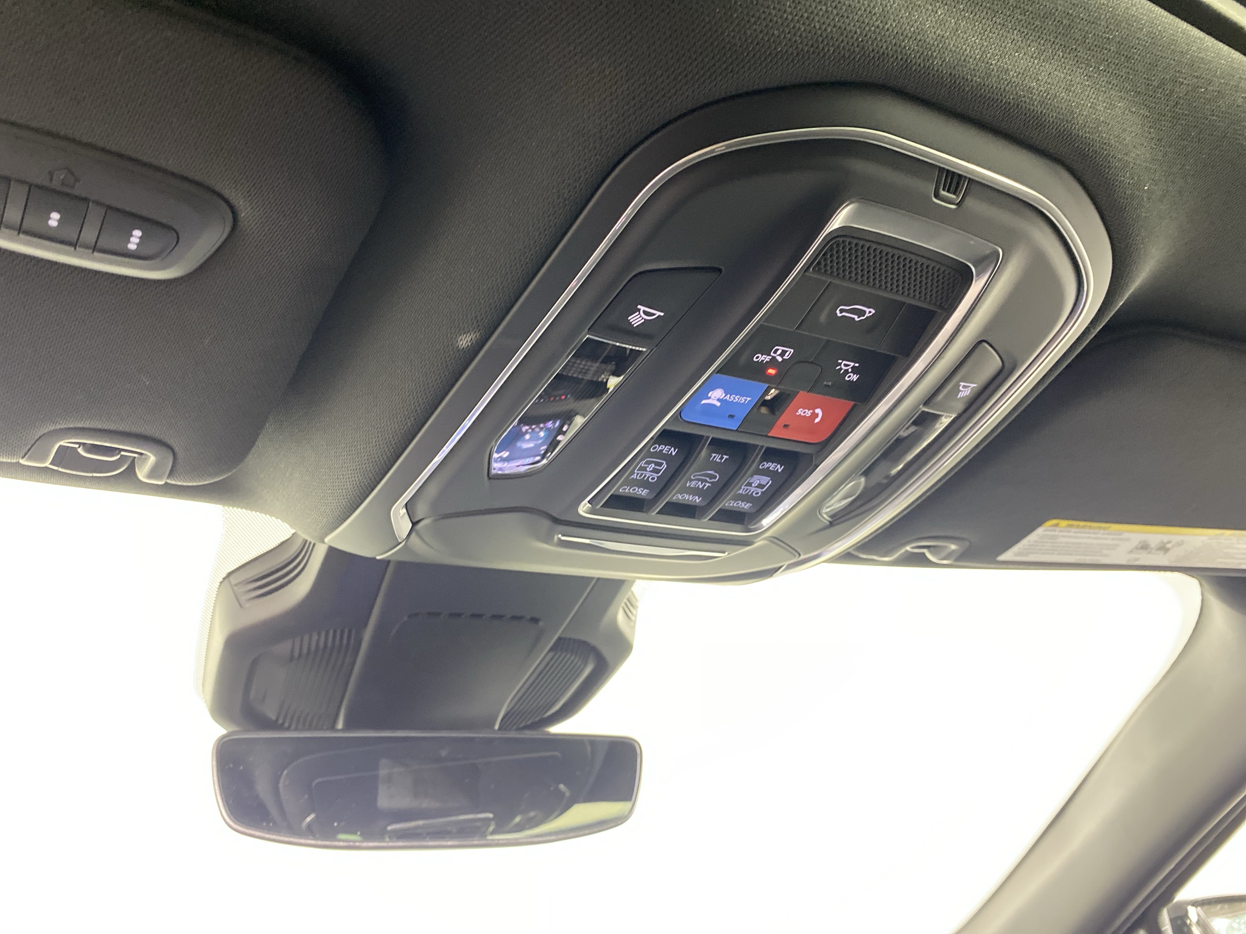 New 2026 Jeep Cherokee Limited AWD/4WD image 25