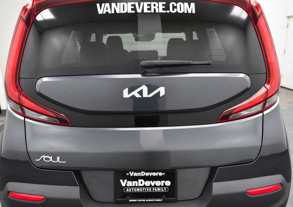 Used 2022 Kia Soul LX w/ Technology Package image 6