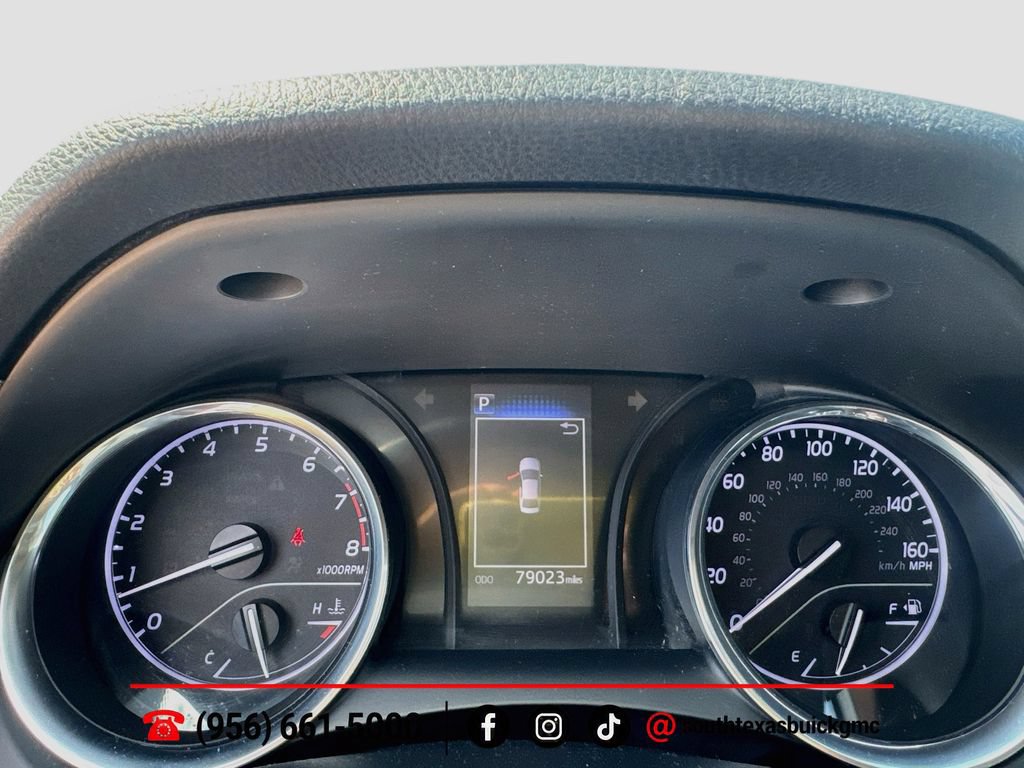 Used 2020 Toyota Camry SE FWD image 15