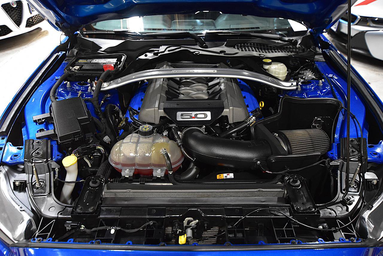 Used 2017 Ford Mustang GT w/ GT Performance Package RWD image 32