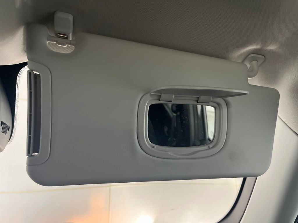 Used 2023 Jeep Renegade Latitude AWD/4WD image 79