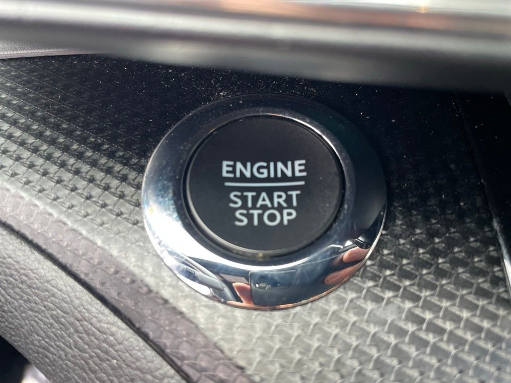 Used 2022 Ford Explorer ST-Line w/ Class IV Trailer Tow Package AWD/4WD image 16