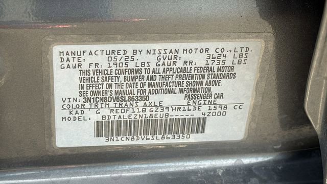 Used 2025 Nissan Versa S w/ Trunk Package image 30