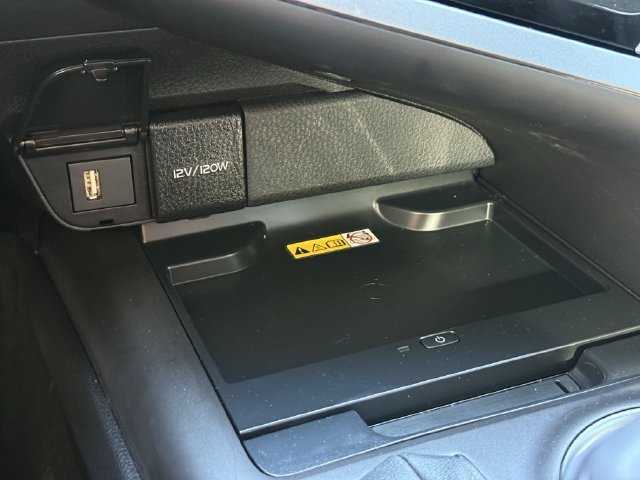 Used 2024 Toyota Camry XSE w/ Navigation Package FWD image 18