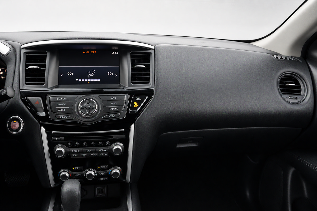 Used 2019 Nissan Pathfinder S AWD/4WD image 34