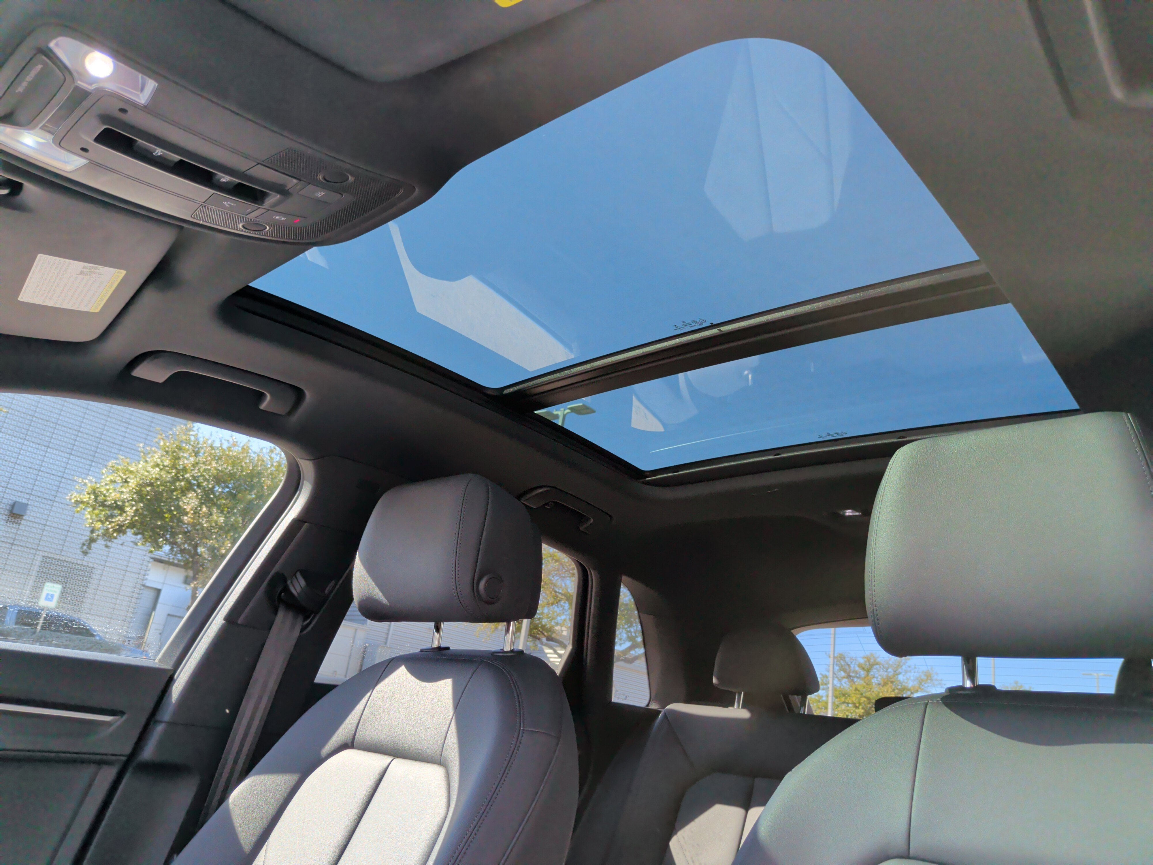 Certified 2022 Audi Q3 2.0T Premium w/ Convenience Package image 27