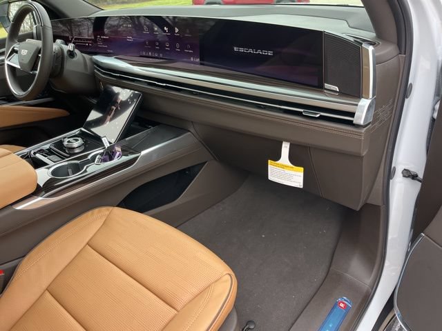 New 2026 Cadillac Escalade ESV Luxury w/ Touring Package RWD image 49