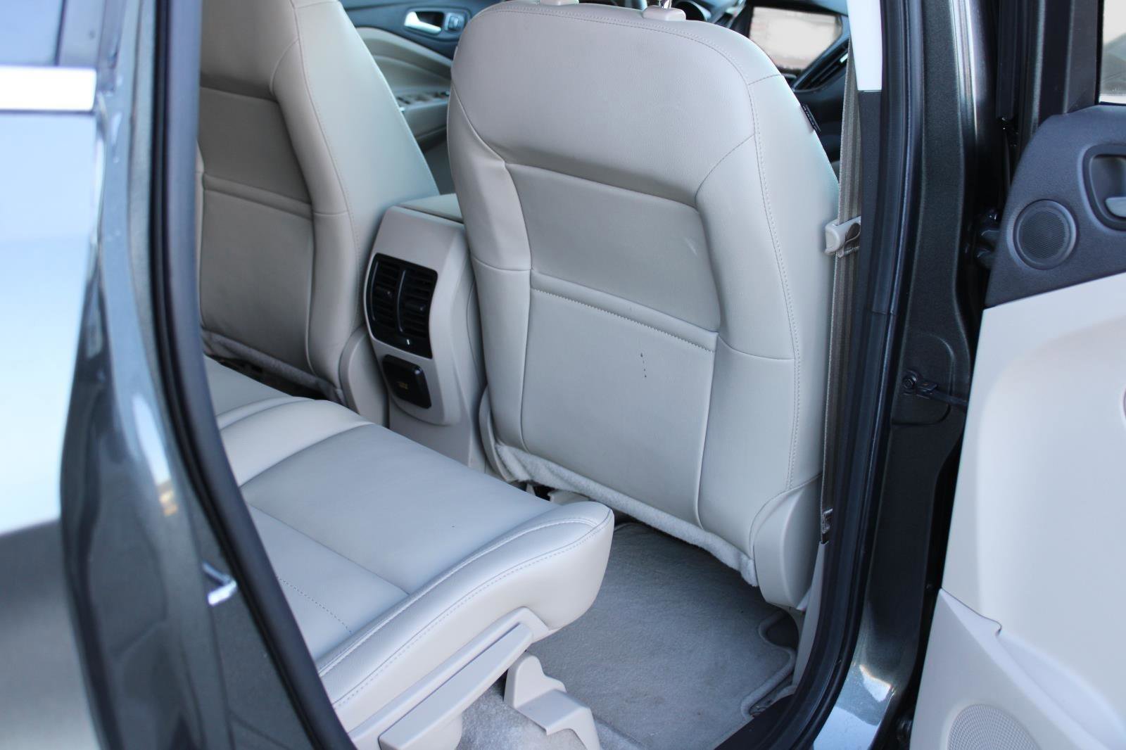 Used 2015 Ford Escape Titanium w/ Equipment Group 301A image 41