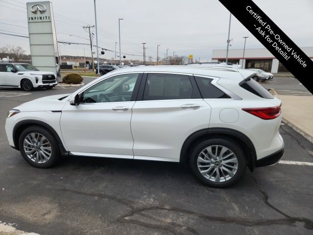 Certified 2023 INFINITI QX50 Luxe image 8