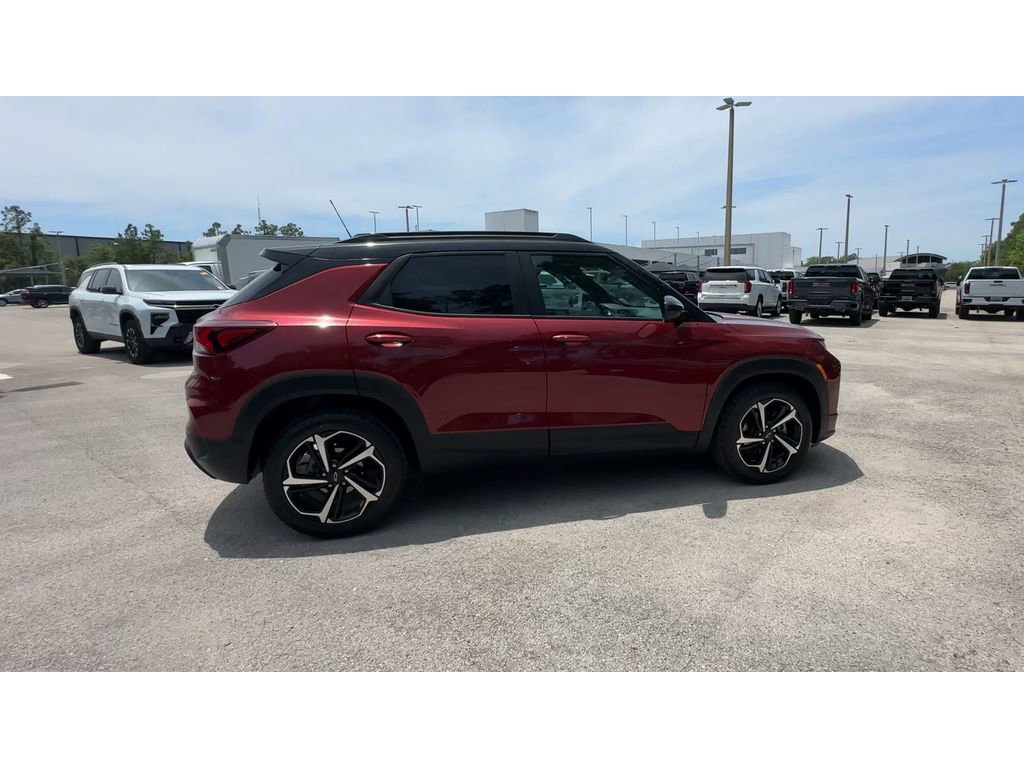 Used 2022 Chevrolet TrailBlazer RS FWD image 9