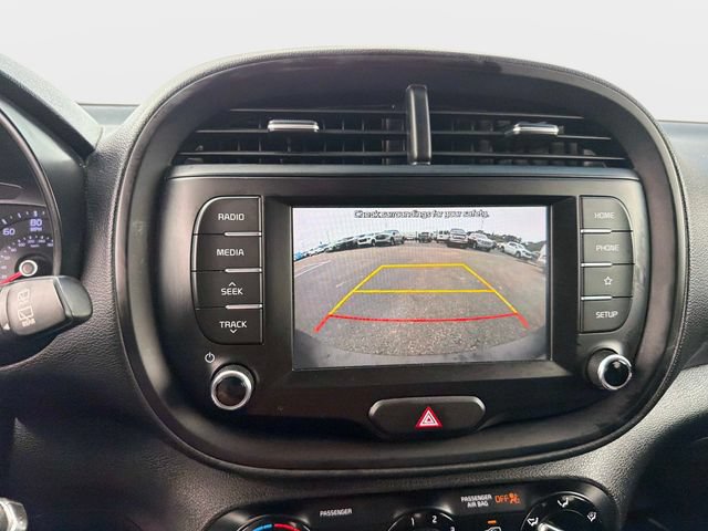 Used 2020 Kia Soul LX FWD image 23
