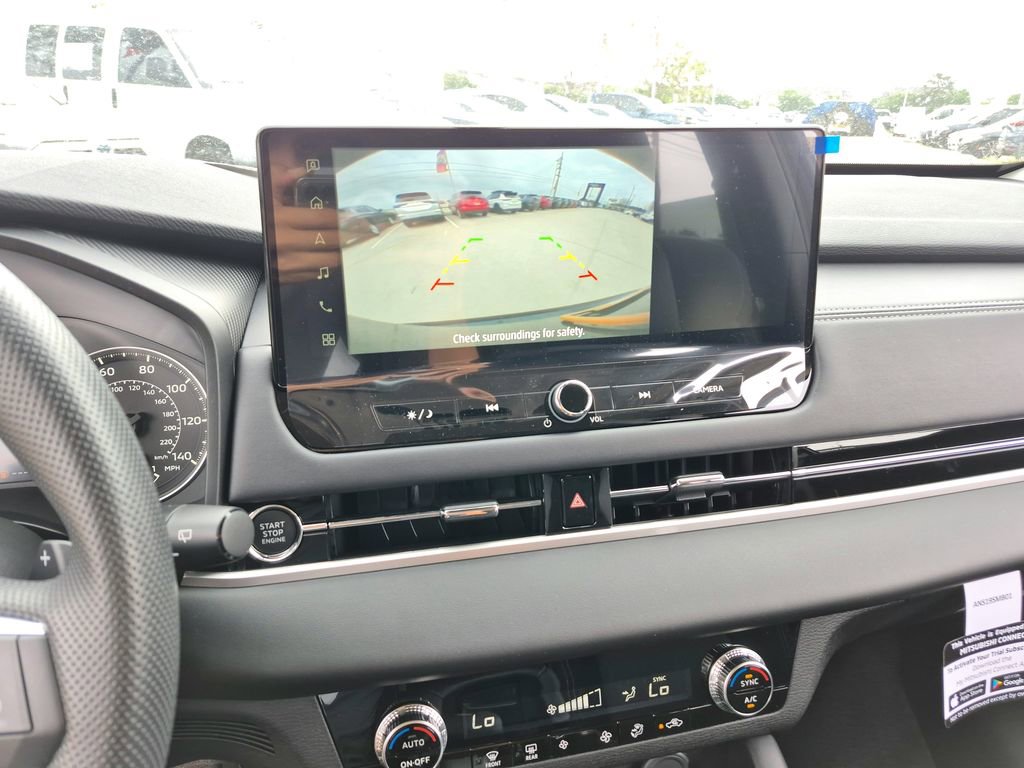 New 2026 Mitsubishi Outlander ES image 17