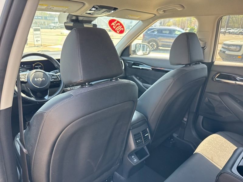 Certified 2024 Kia Seltos S image 19