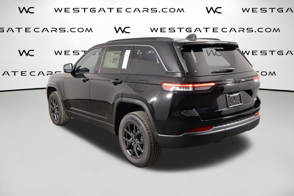 New 2027 Jeep Grand Cherokee Altitude AWD/4WD image 49
