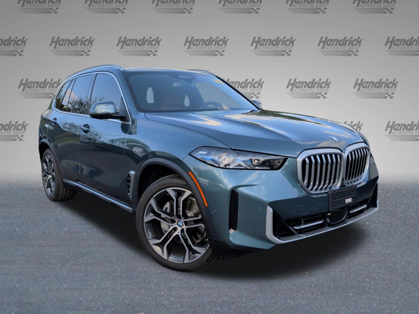 Used 2026 BMW X5 xDrive40i w/ Climate Comfort Package image 2