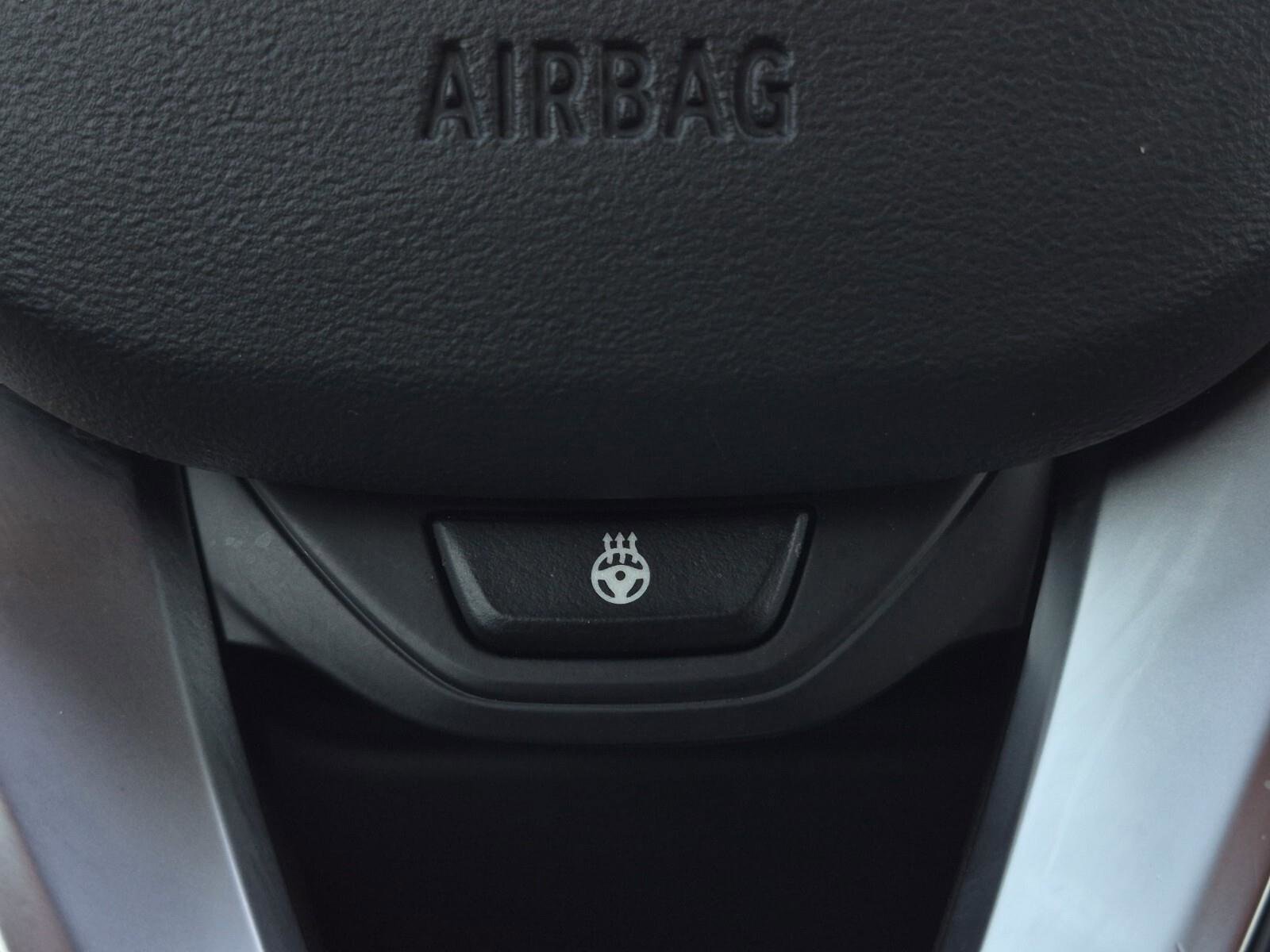 Certified 2023 BMW i4 eDrive35 w/ Premium Package image 27