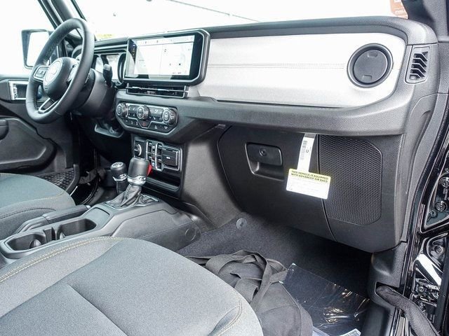 New 2026 Jeep Gladiator Sport AWD/4WD image 6