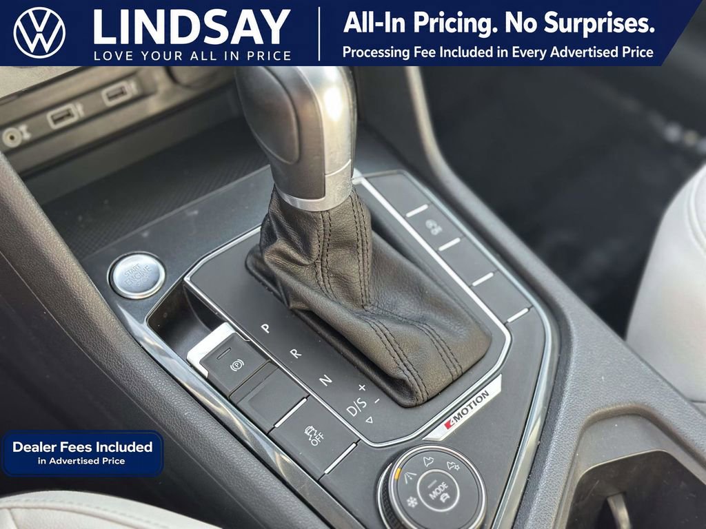 Used 2018 Volkswagen Tiguan SEL AWD/4WD image 19