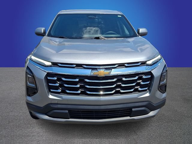 Used 2026 Chevrolet Equinox LT FWD image 2