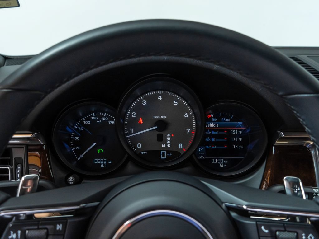 Used 2025 Porsche Macan S AWD/4WD image 15