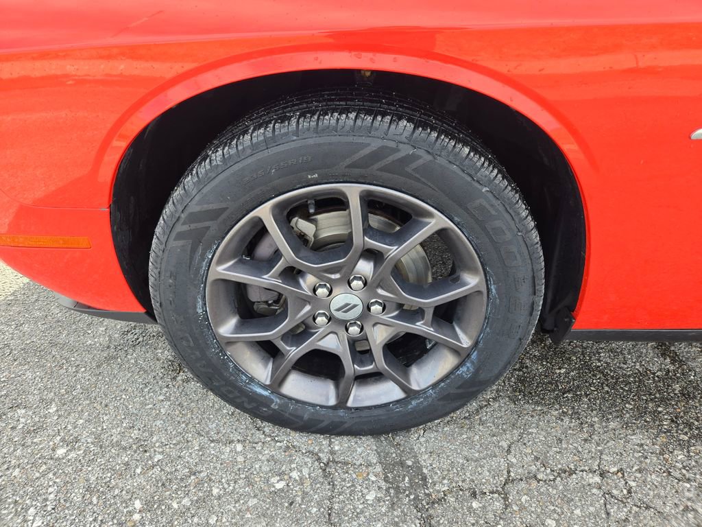 Used 2018 Dodge Challenger GT image 29