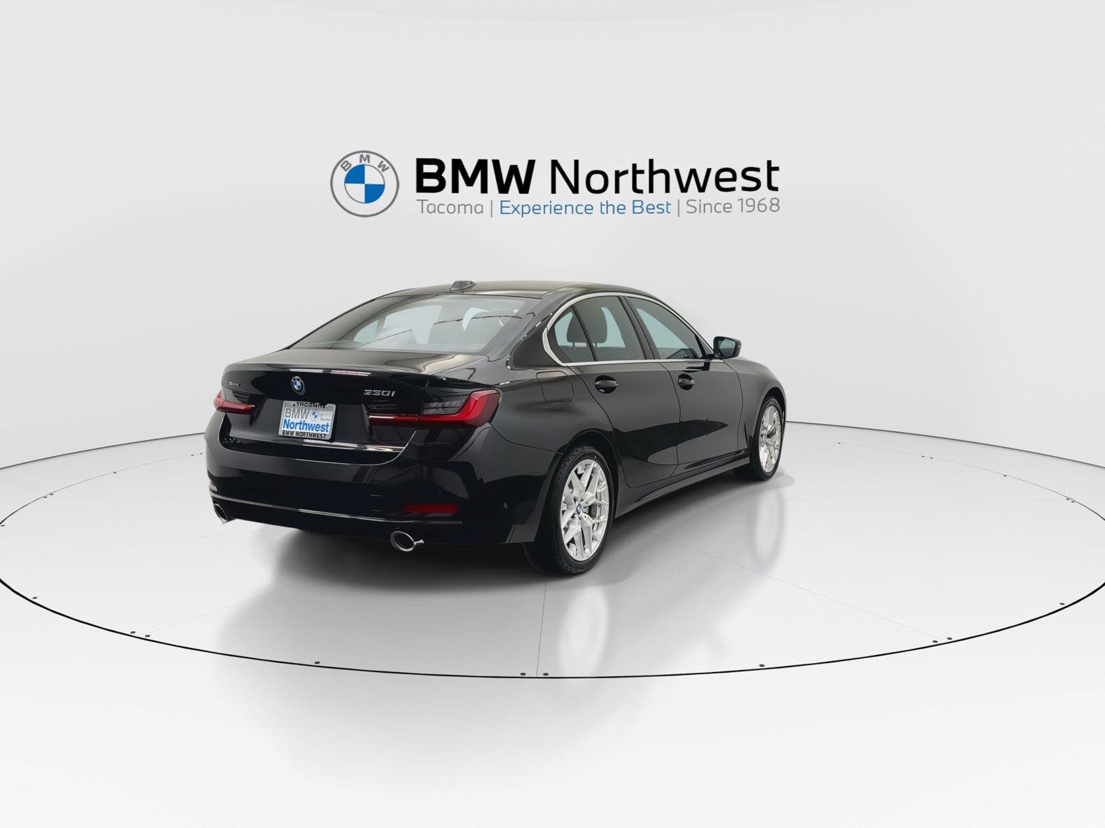 New 2026 BMW 330i xDrive Sedan w/ Premium Package AWD/4WD image 3