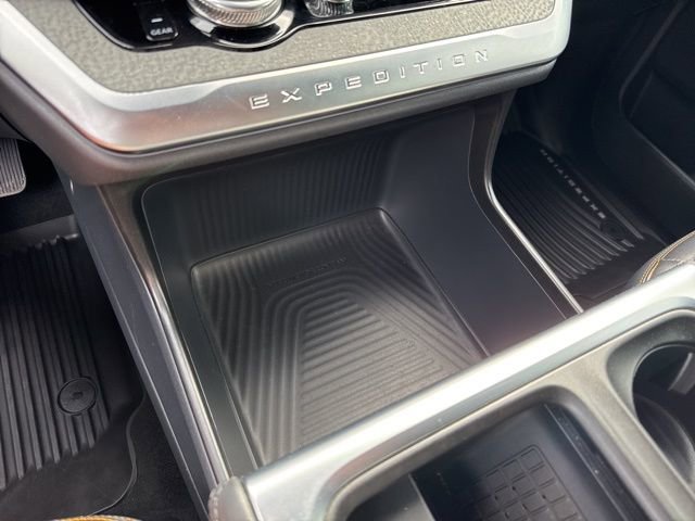 Used 2025 Ford Expedition Tremor image 31