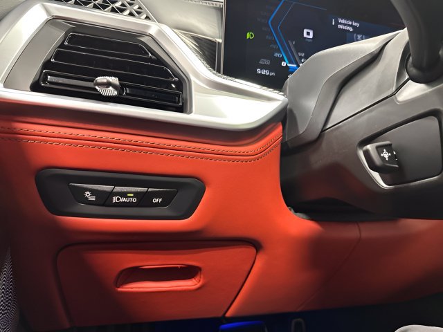 Used 2025 BMW X5 M Competition w/ Executive Package AWD/4WD image 20