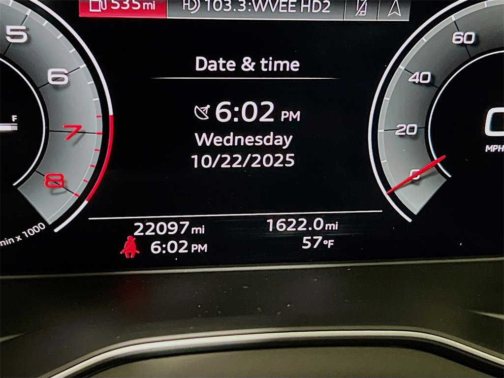 Used 2024 Audi Q5 2.0T Premium Plus image 13